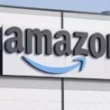 Amazon shares sink 7% as AI spending fuels cash-burn concerns, overshadow cloud growth